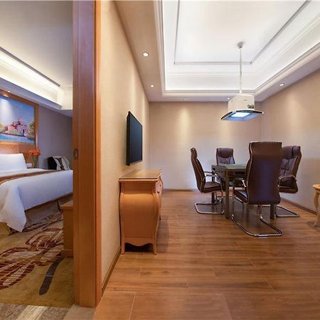 Vienna Hotel Dongguan Shi Екстериор снимка